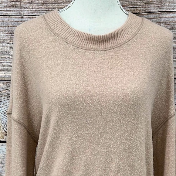 Free People Beach Blush  Crew Neck Sweater Size XS - Picture 8 of 8